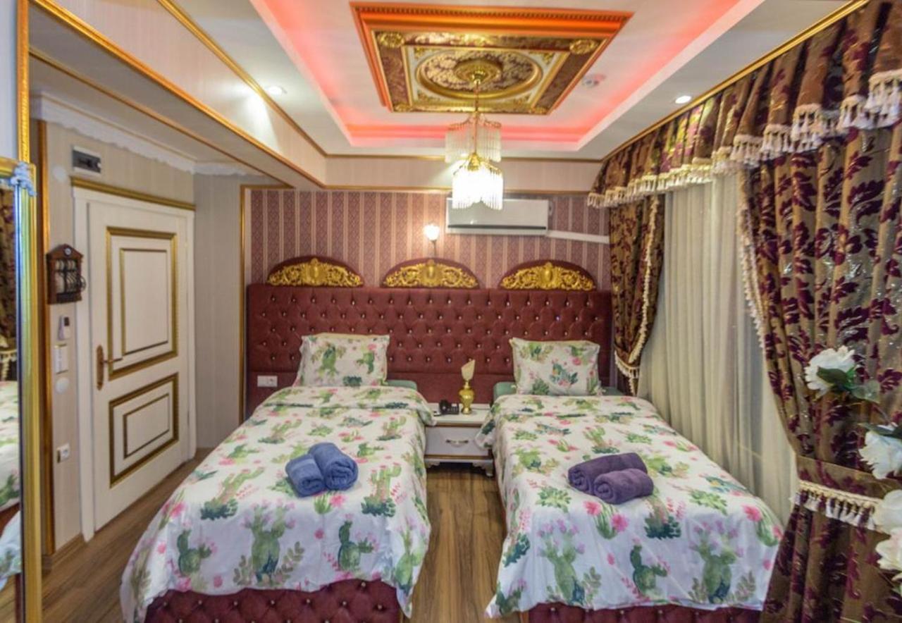 Marko Pasa Konagi Kusadasi Bagian luar foto