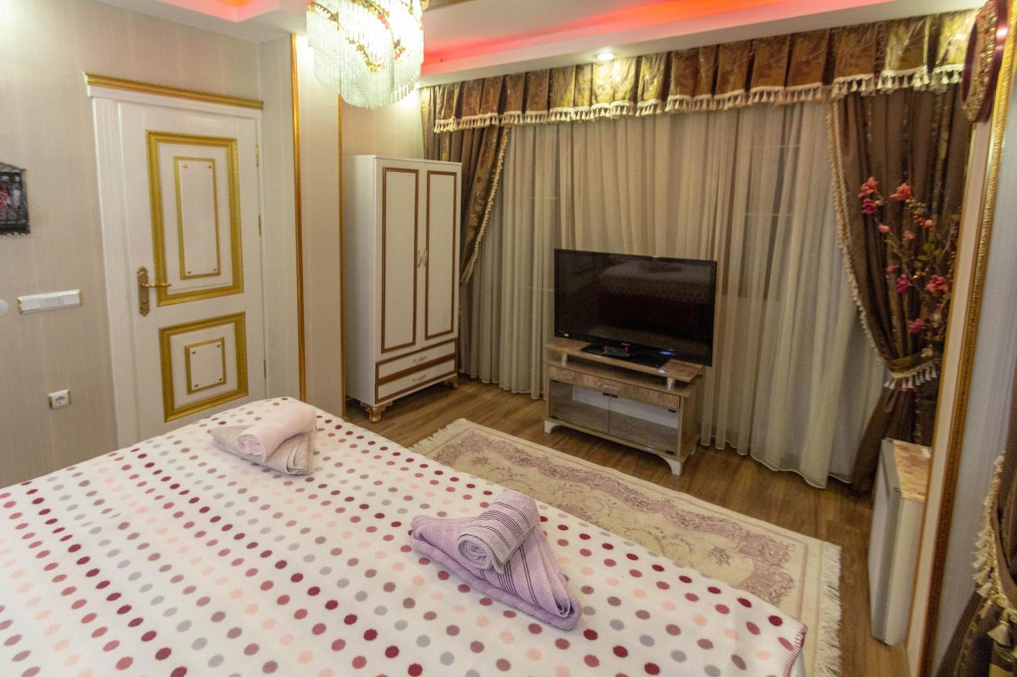 Marko Pasa Konagi Kusadasi Bagian luar foto